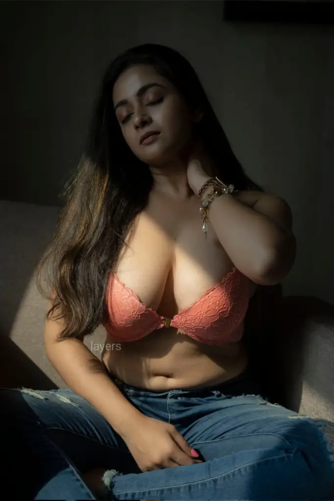 Escort service in Doiwala